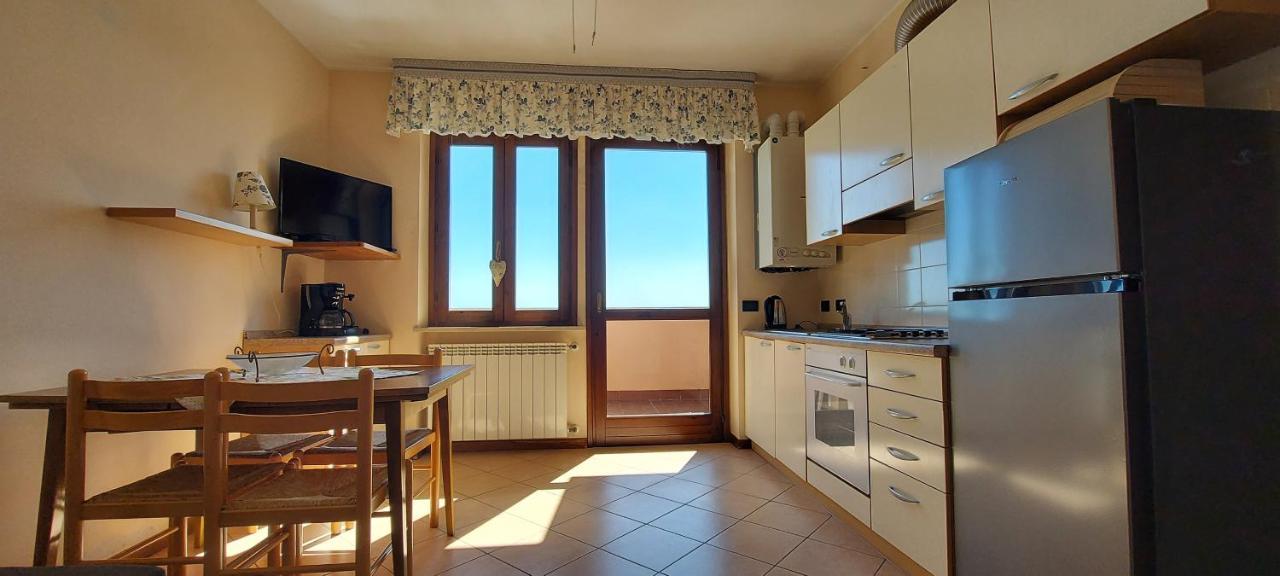 Hotel Florence Манерба-дель-Гарда Экстерьер фото