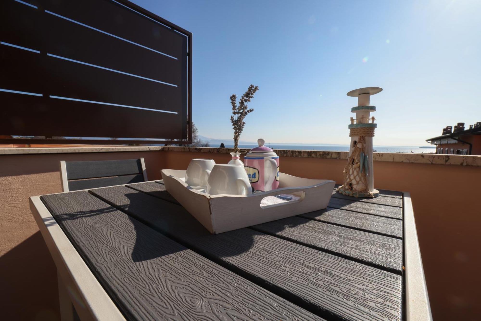 Hotel Florence Манерба-дель-Гарда Экстерьер фото